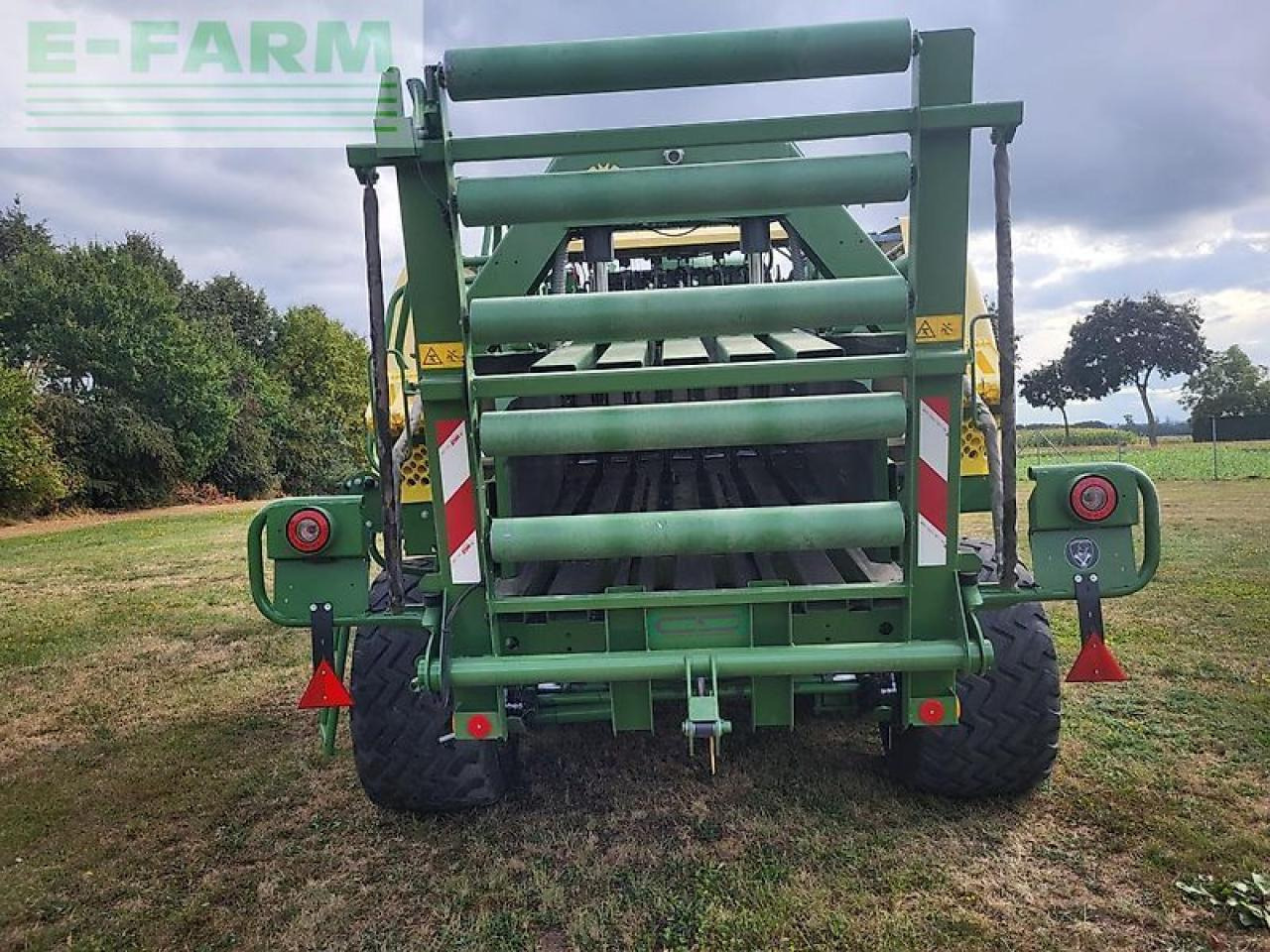 Krone big pack 1270 hs vc - Balirka za kockaste bale: slika 4 Krone big pack 1270 hs vc - Balirka za kockaste bale: slika 4