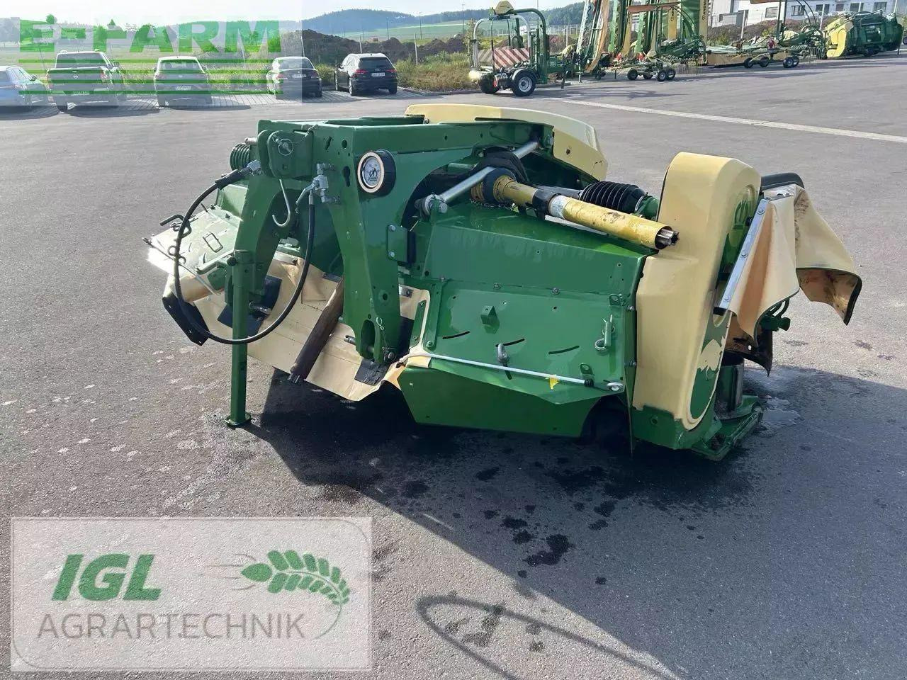 Krone easycut 320 cv - Kosačica: slika 4 Krone easycut 320 cv - Kosačica: slika 4