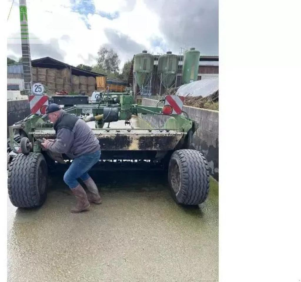 Krone easycut-tc-320cv - Kosačica: slika 2 Krone easycut-tc-320cv - Kosačica: slika 2