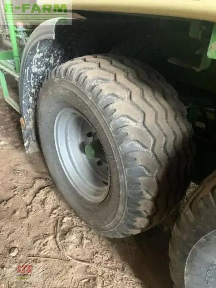 Krone gebr. comprima cv150xc presse - Balirka za kockaste bale: slika 4 Krone gebr. comprima cv150xc presse - Balirka za kockaste bale: slika 4