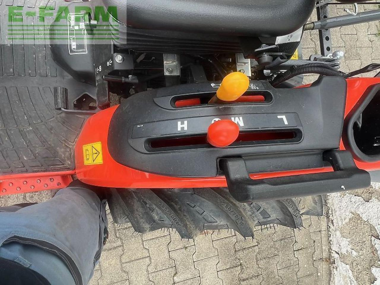 Kubota b1241 d-ec - Traktor: slika 4 Kubota b1241 d-ec - Traktor: slika 4