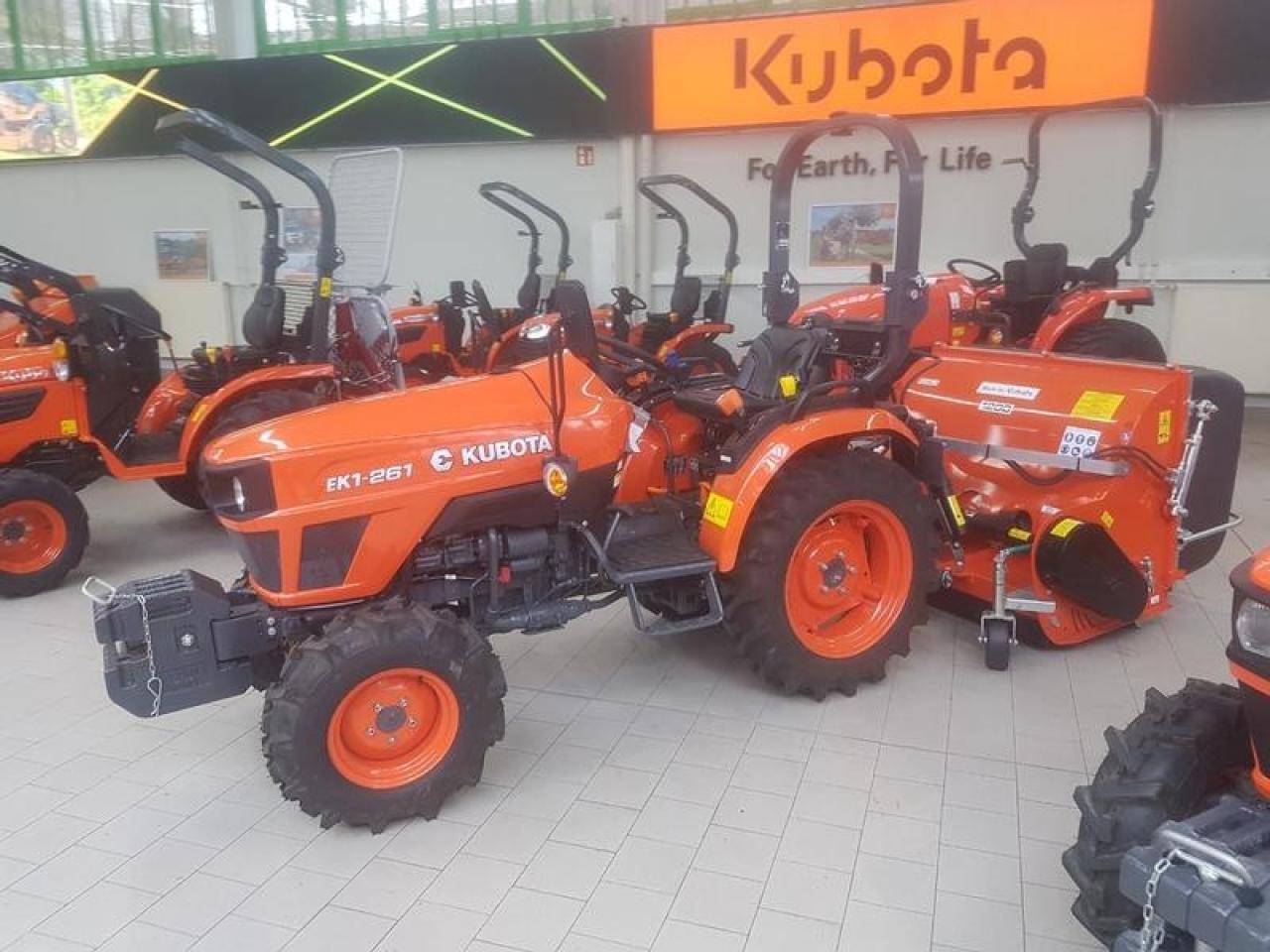 Kubota b2-261 hydrostat - Traktor: slika 1 Kubota b2-261 hydrostat - Traktor: slika 1