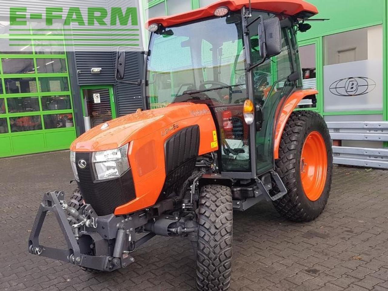 Kubota l2-452 - Traktor: slika 1 Kubota l2-452 - Traktor: slika 1