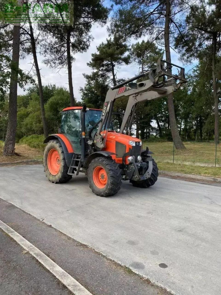 Kubota m 135 gx - Traktor: slika 1 Kubota m 135 gx - Traktor: slika 1