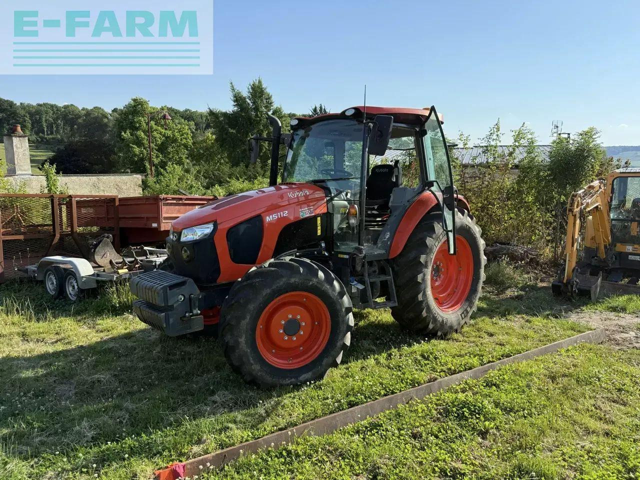 Kubota m5112 - Traktor: slika 1 Kubota m5112 - Traktor: slika 1