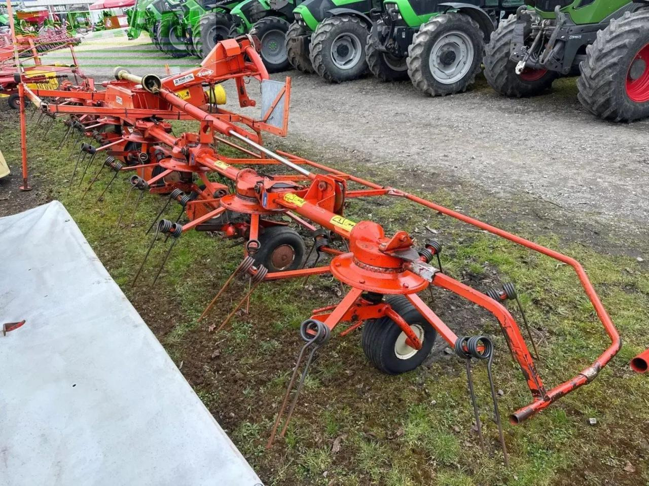 Kuhn faneur gf8501mh kuhn - Prevrtač/ Grabuljač: slika 4 Kuhn faneur gf8501mh kuhn - Prevrtač/ Grabuljač: slika 4
