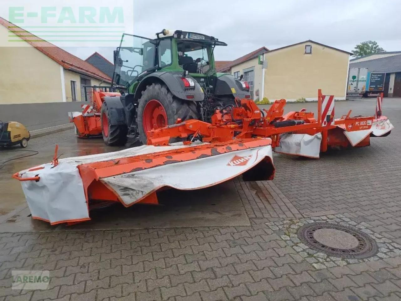 Kuhn fc 313 df-ff und fc 883 d-ff mit neuem mähbalken ! - Kosačica: slika 1 Kuhn fc 313 df-ff und fc 883 d-ff mit neuem mähbalken ! - Kosačica: slika 1
