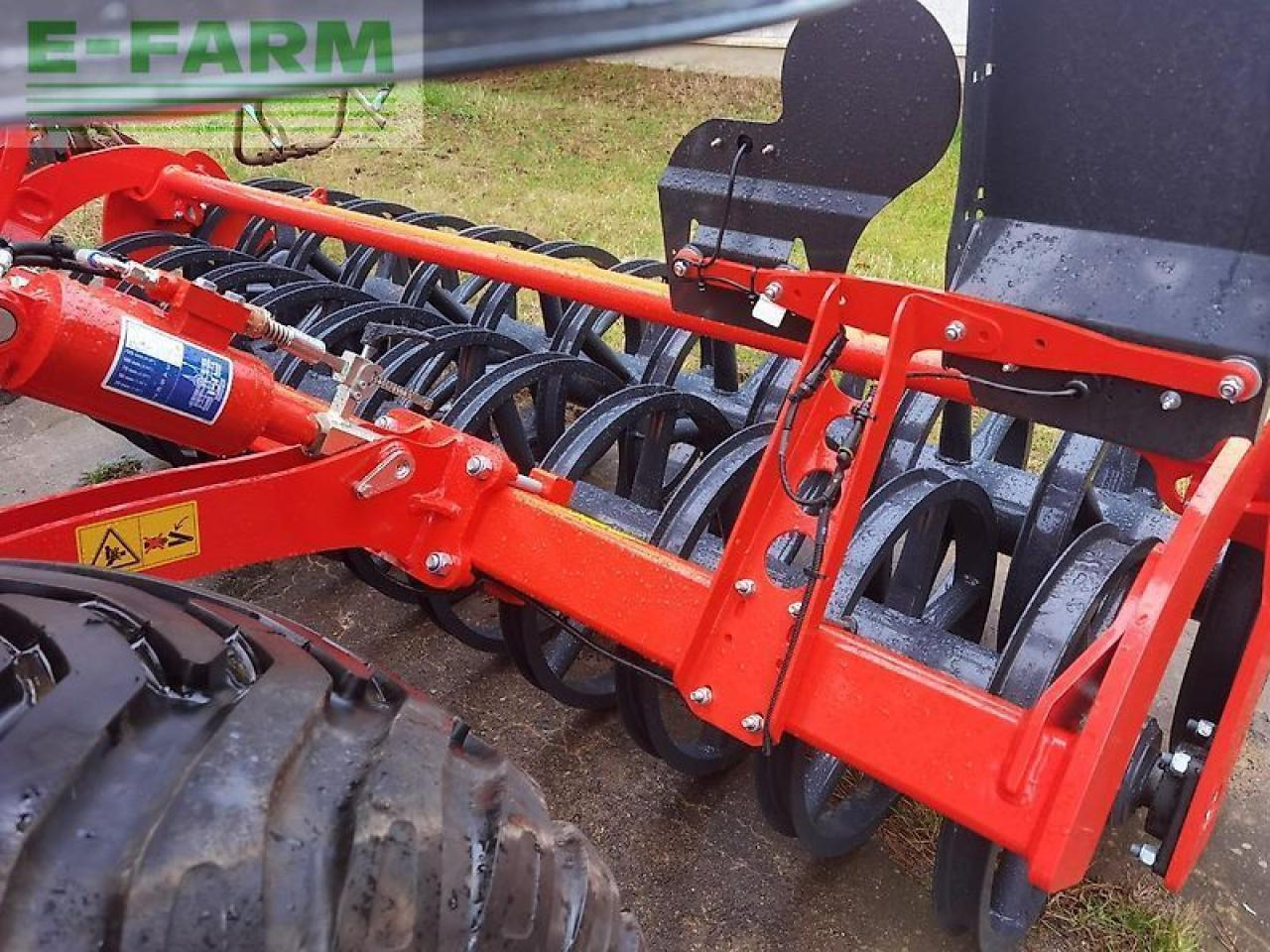 Kuhn optimer l6000 - Tanjirača: slika 4 Kuhn optimer l6000 - Tanjirača: slika 4