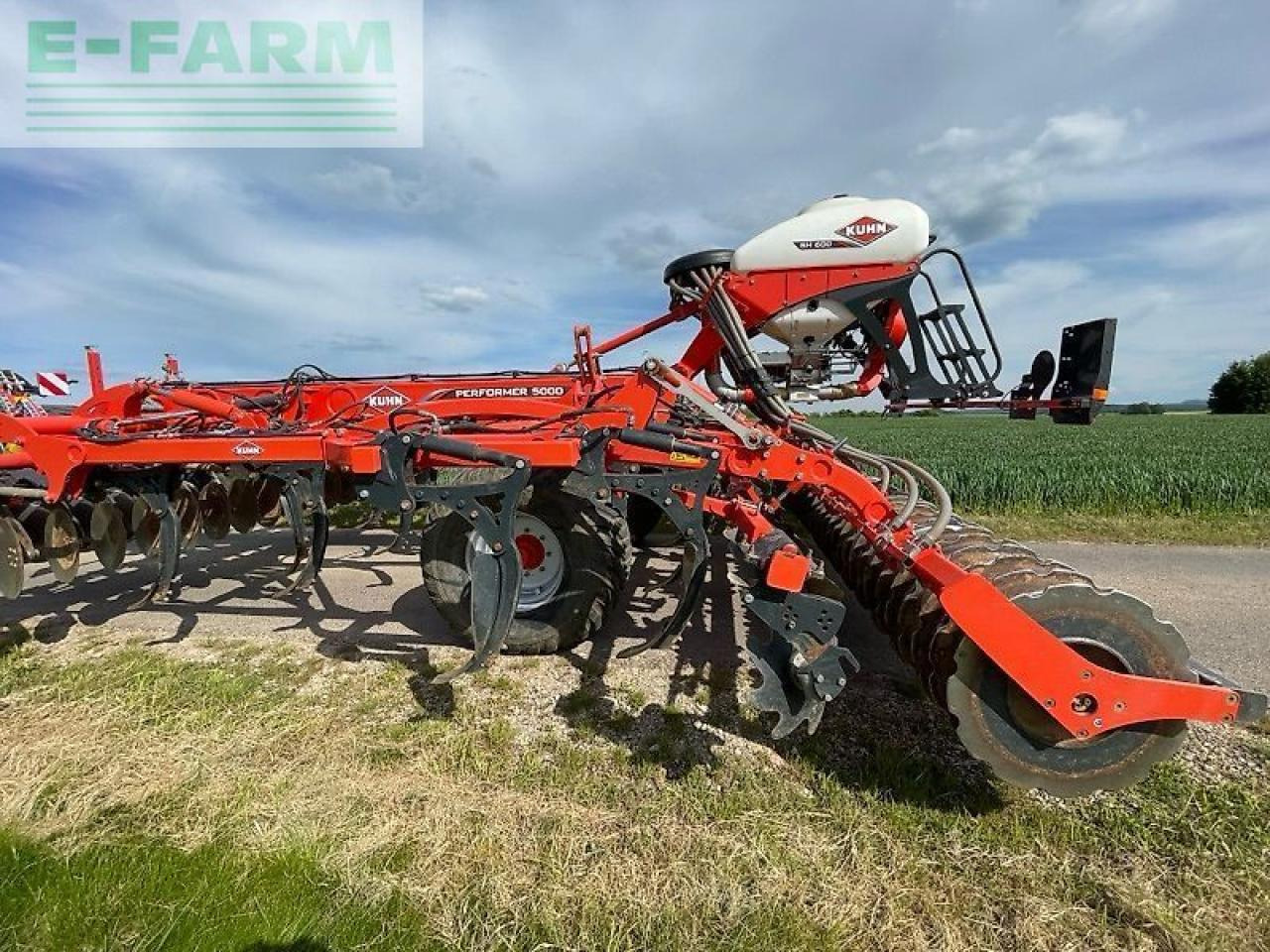 Kuhn performer 5000 - Kombinovana mašina za setvu: slika 5 Kuhn performer 5000 - Kombinovana mašina za setvu: slika 5