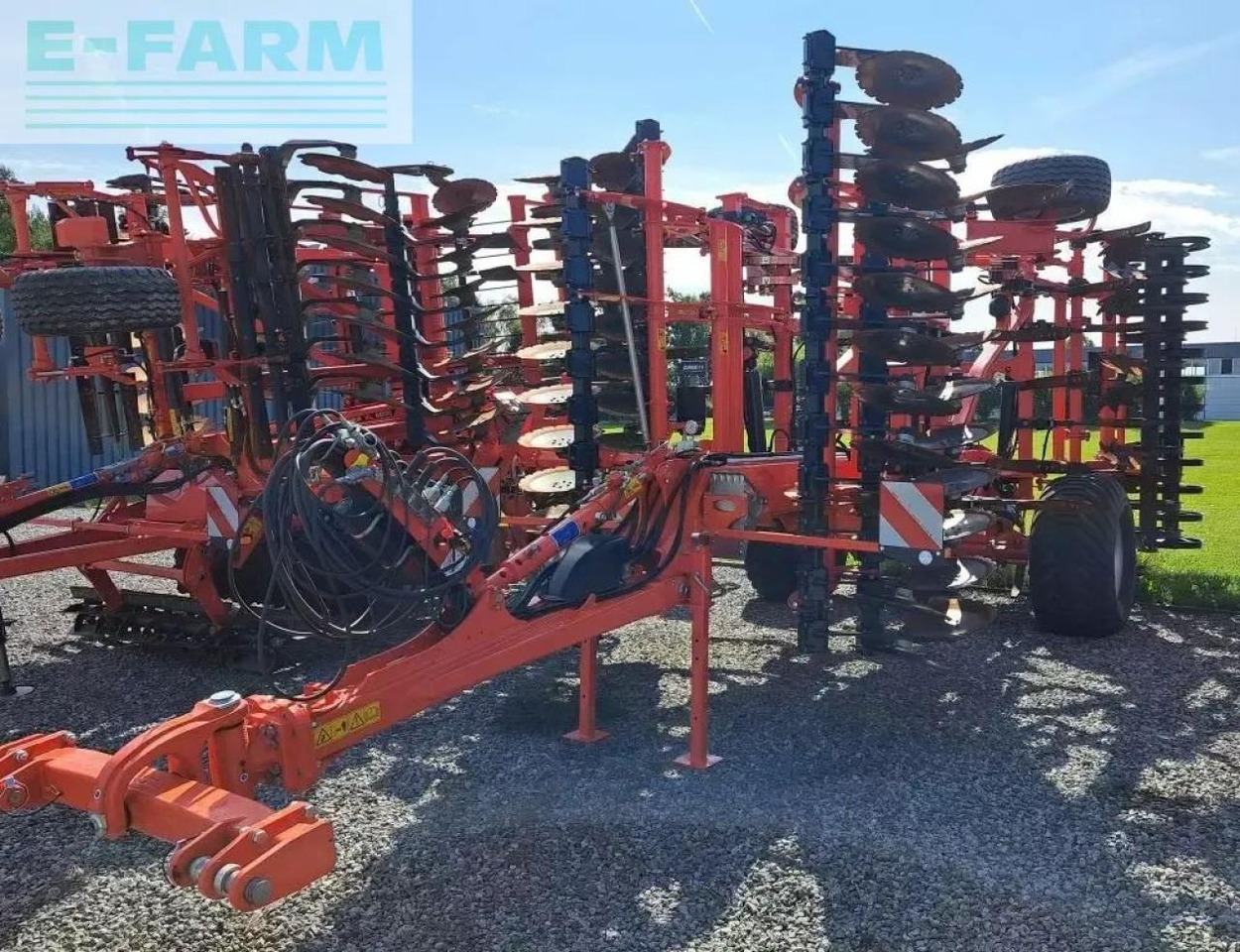 Kuhn performer 6000 - Kultivator: slika 1 Kuhn performer 6000 - Kultivator: slika 1