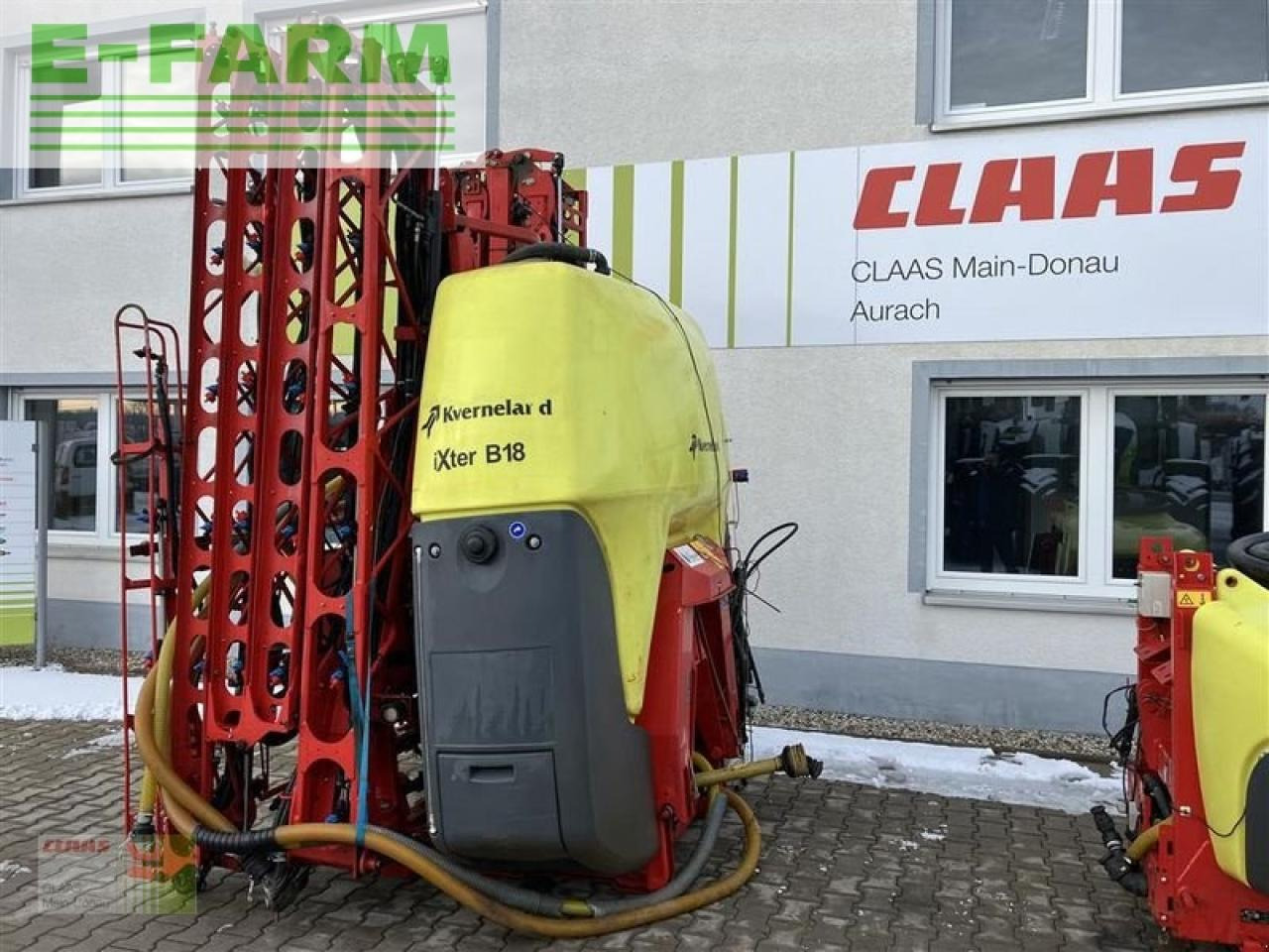 Kverneland ixter 1800l + fronttank 1100l - Prskalica montirana na traktor: slika 2 Kverneland ixter 1800l + fronttank 1100l - Prskalica montirana na traktor: slika 2