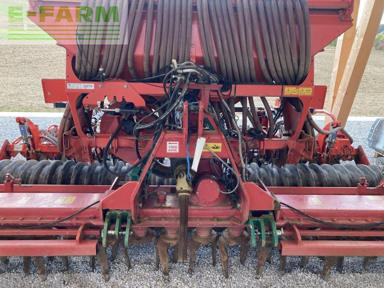 Kverneland ngs 101 mit kuhn venta lc 4000 - Kombinovana mašina za setvu: slika 3 Kverneland ngs 101 mit kuhn venta lc 4000 - Kombinovana mašina za setvu: slika 3