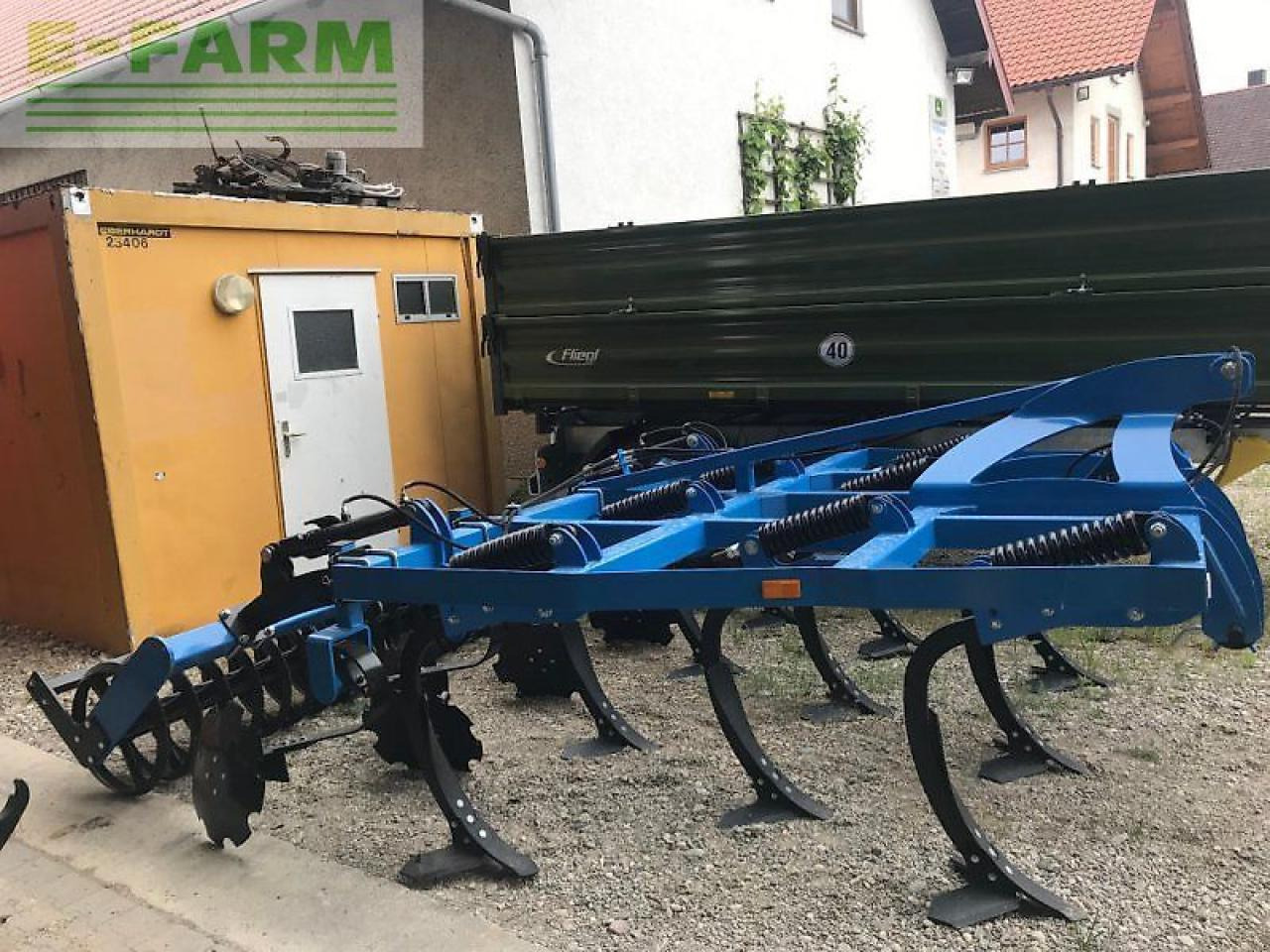 Lemken Flügelschargrubber 3,2m mit Dachringwalze hydr Tiefeneinstellung - Kultivator: slika 4 Lemken Flügelschargrubber 3,2m mit Dachringwalze hydr Tiefeneinstellung - Kultivator: slika 4