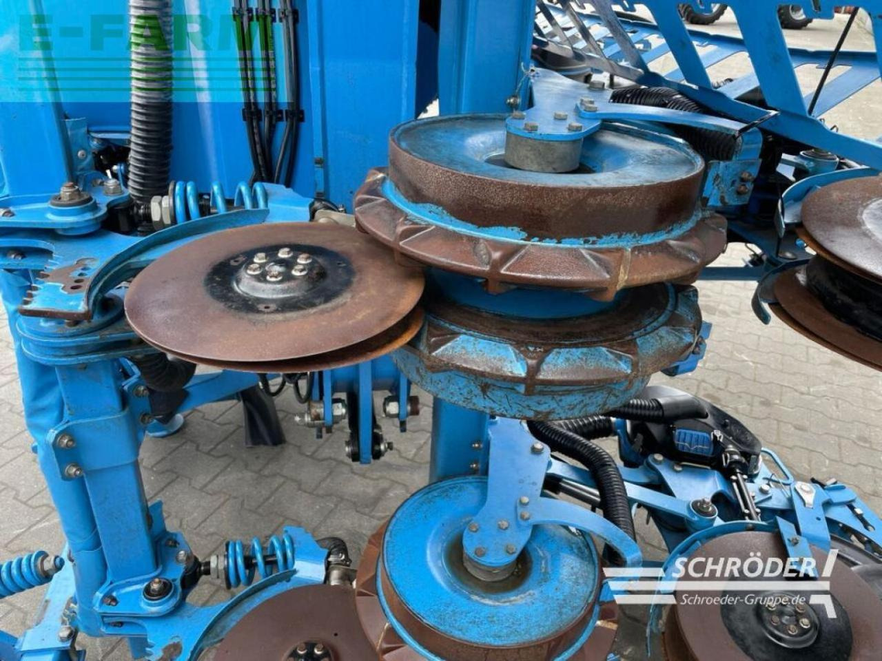 Lemken solitair 23/1900 / azurit 9/8.75 k d - Mašina za preciznu setvu: slika 2 Lemken solitair 23/1900 / azurit 9/8.75 k d - Mašina za preciznu setvu: slika 2