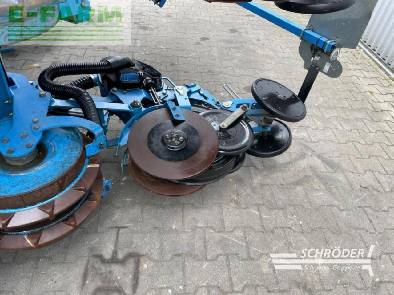 Lemken solitair 23/1900 / azurit 9/8.75 k d - Mašina za preciznu setvu: slika 4 Lemken solitair 23/1900 / azurit 9/8.75 k d - Mašina za preciznu setvu: slika 4