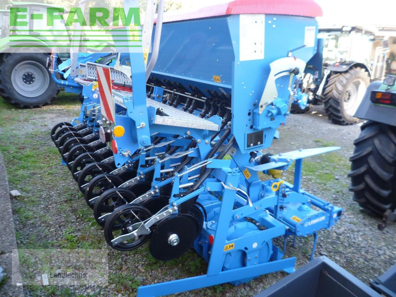 Lemken zirkon 8/300 + saphir 7/300 - Kombinovana mašina za setvu: slika 3 Lemken zirkon 8/300 + saphir 7/300 - Kombinovana mašina za setvu: slika 3