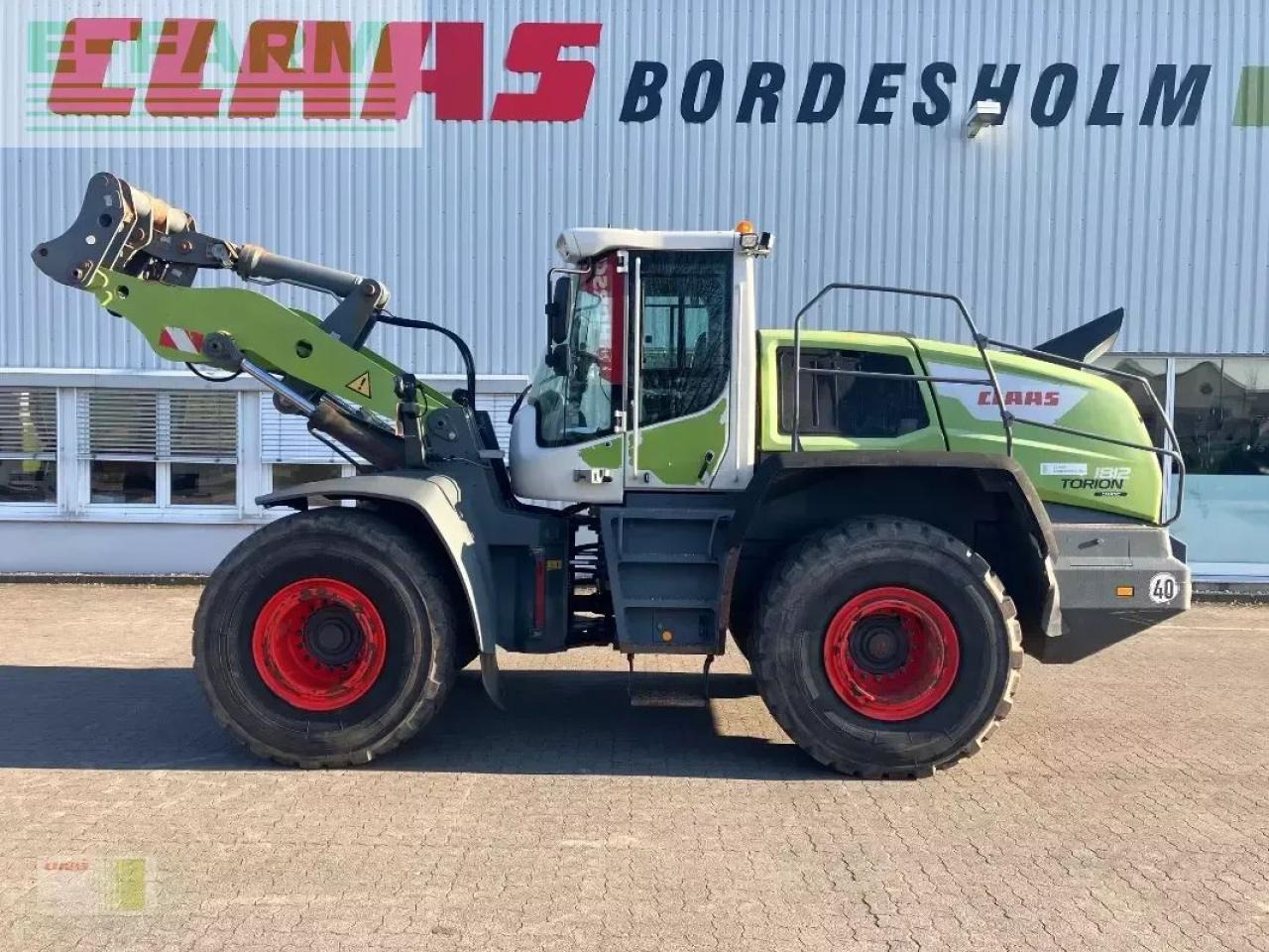 Liebherr l550 - Mini bager: slika 1 Liebherr l550 - Mini bager: slika 1
