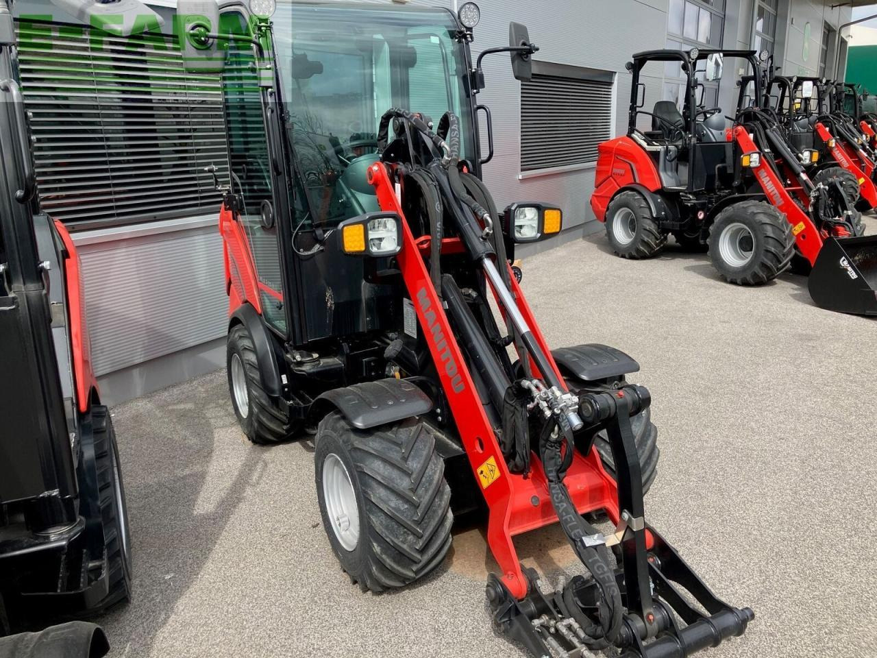 Manitou manitou mla2-25 - Mini bager: slika 1 Manitou manitou mla2-25 - Mini bager: slika 1