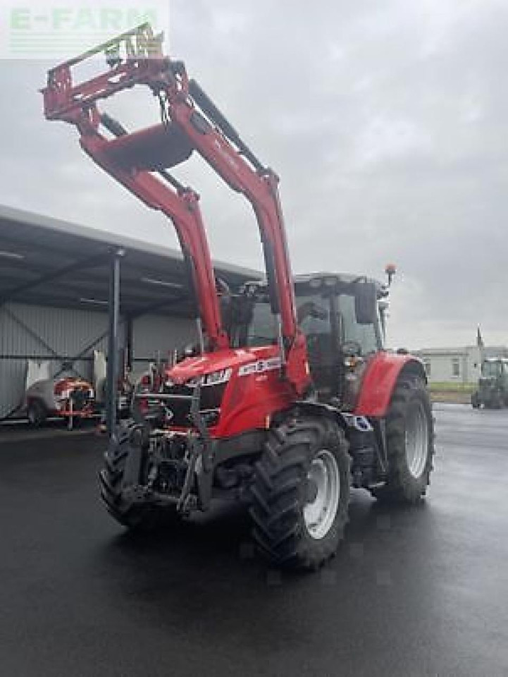 Massey Ferguson 6715s - Traktor: slika 2 Massey Ferguson 6715s - Traktor: slika 2