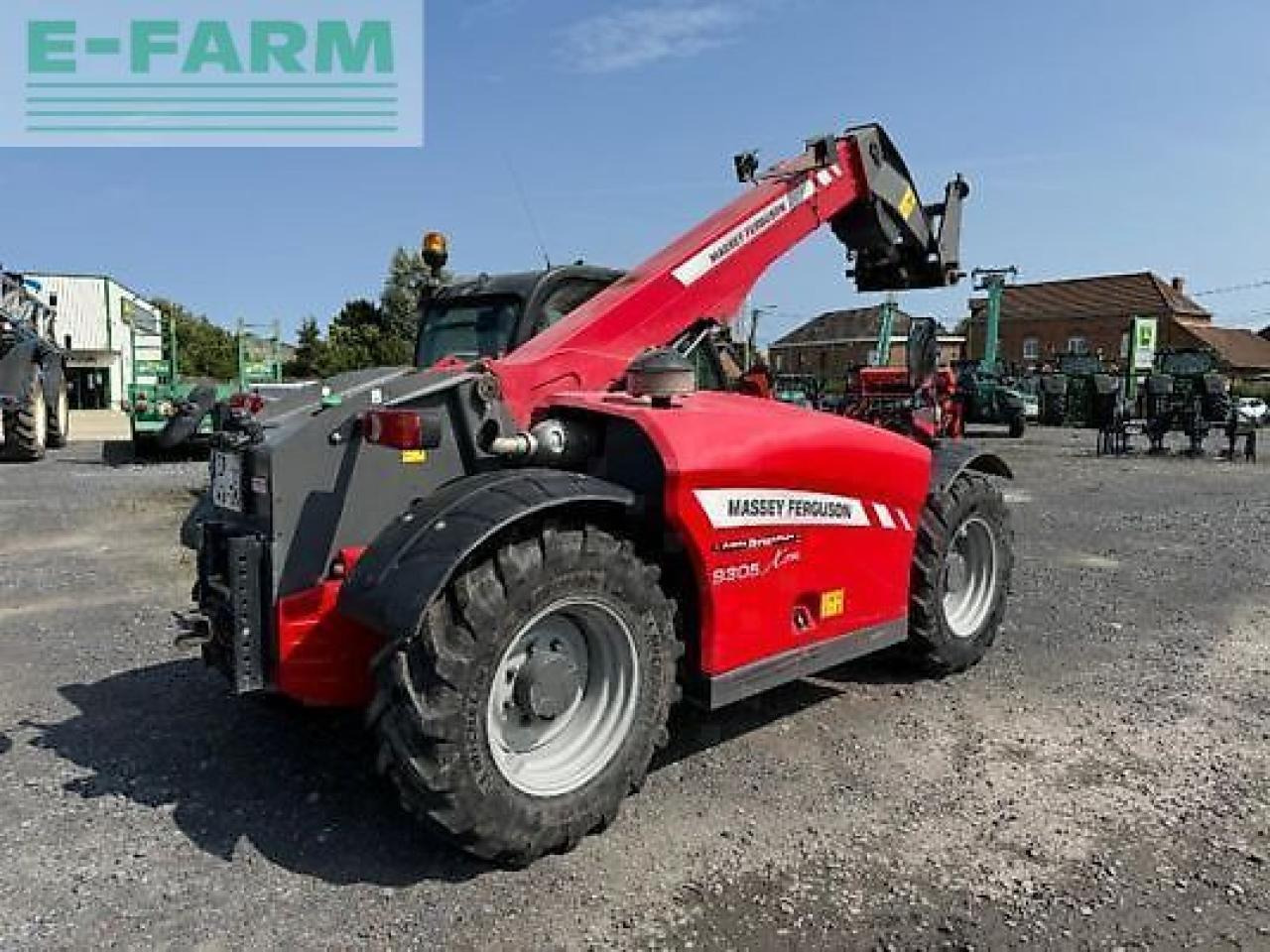 Massey Ferguson 9305 xtra - Teleskopski upravljač: slika 4 Massey Ferguson 9305 xtra - Teleskopski upravljač: slika 4