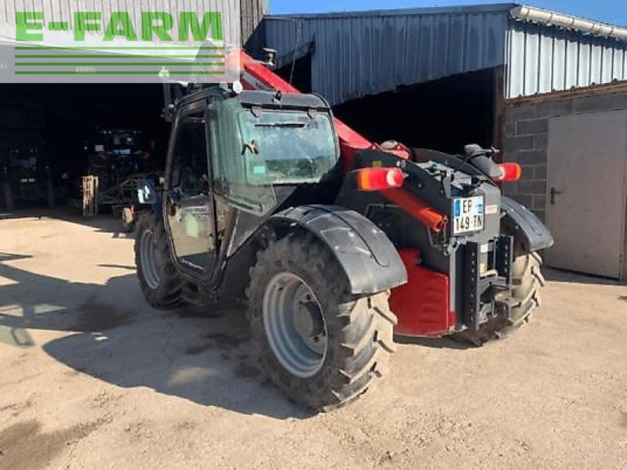 Massey Ferguson 9305 xtra - Teleskopski upravljač: slika 4 Massey Ferguson 9305 xtra - Teleskopski upravljač: slika 4