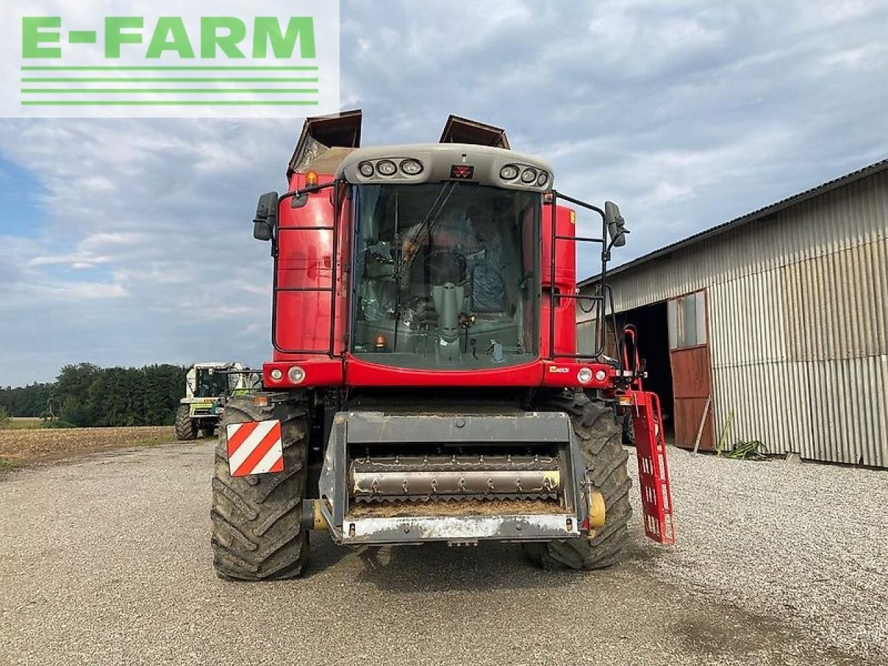 Massey Ferguson beta 7270 - Kombinovani kombajn: slika 4 Massey Ferguson beta 7270 - Kombinovani kombajn: slika 4