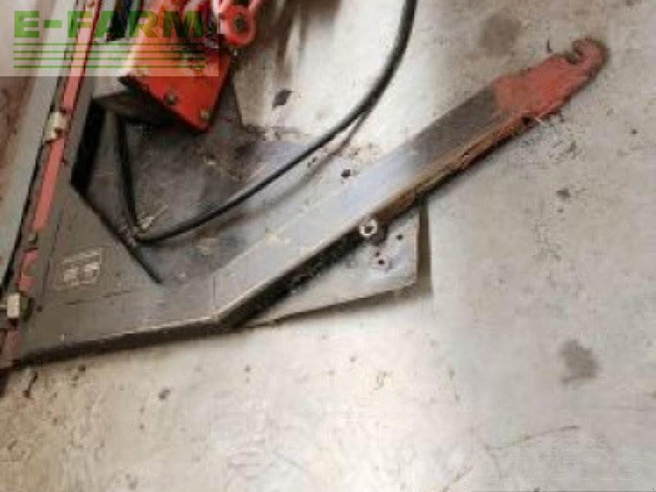 Kombinovani kombajn Massey Ferguson mf 36 al: slika 14