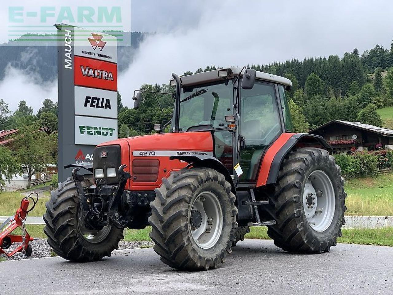 Massey Ferguson mf 4270 - Traktor: slika 1 Massey Ferguson mf 4270 - Traktor: slika 1