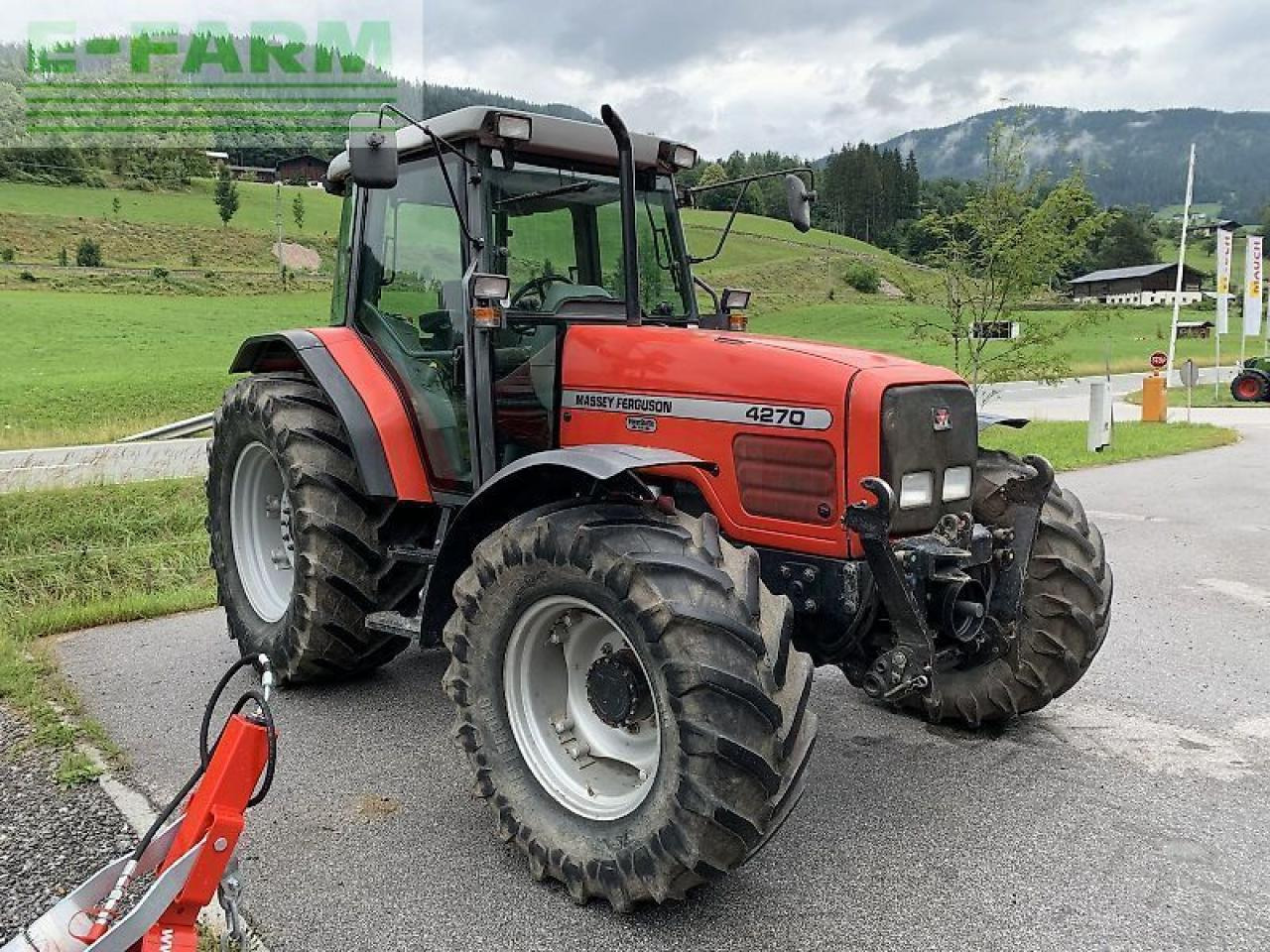 Massey Ferguson mf 4270 - Traktor: slika 5 Massey Ferguson mf 4270 - Traktor: slika 5