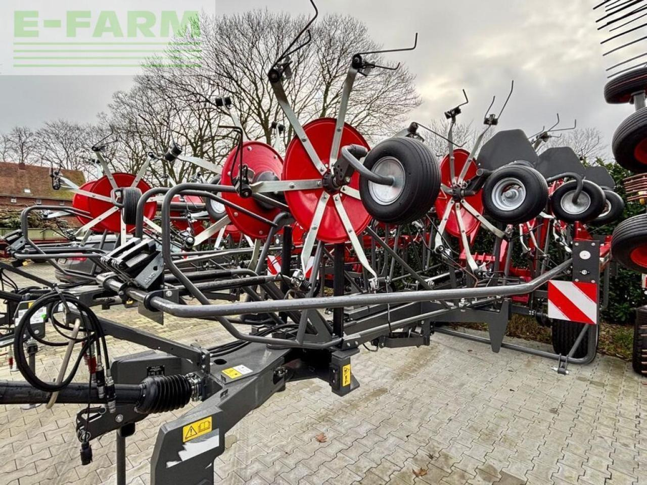 Massey Ferguson td 1310 x trc, wie neu ! - Prevrtač/ Grabuljač: slika 2 Massey Ferguson td 1310 x trc, wie neu ! - Prevrtač/ Grabuljač: slika 2