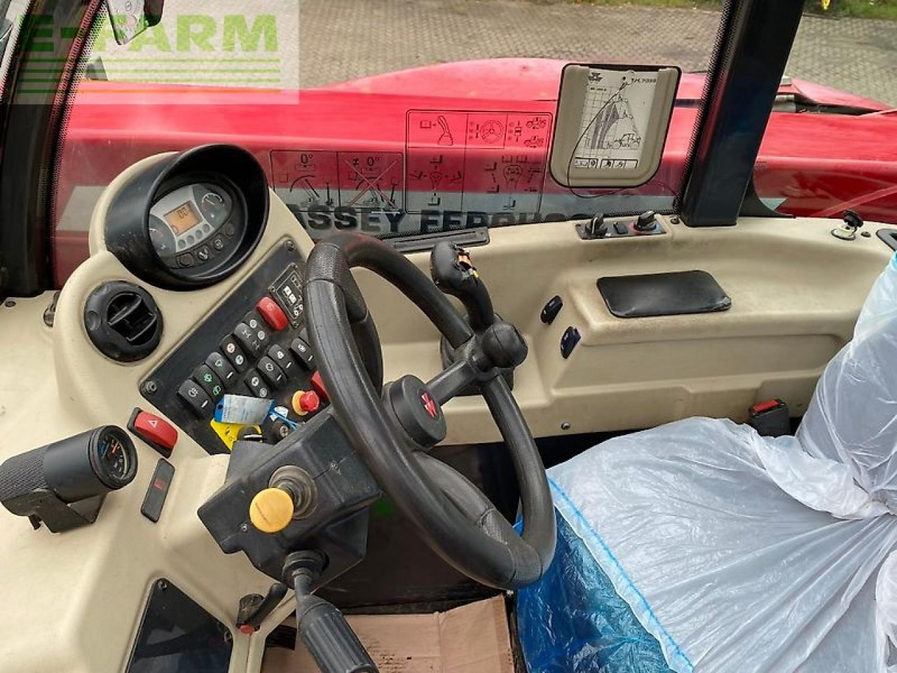 Massey Ferguson th.7038 - Teleskopski upravljač: slika 5 Massey Ferguson th.7038 - Teleskopski upravljač: slika 5