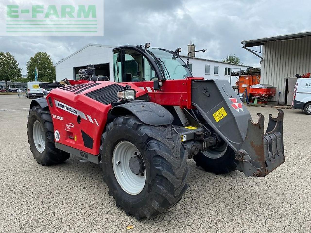 Massey Ferguson th.7038 - Teleskopski upravljač: slika 1 Massey Ferguson th.7038 - Teleskopski upravljač: slika 1