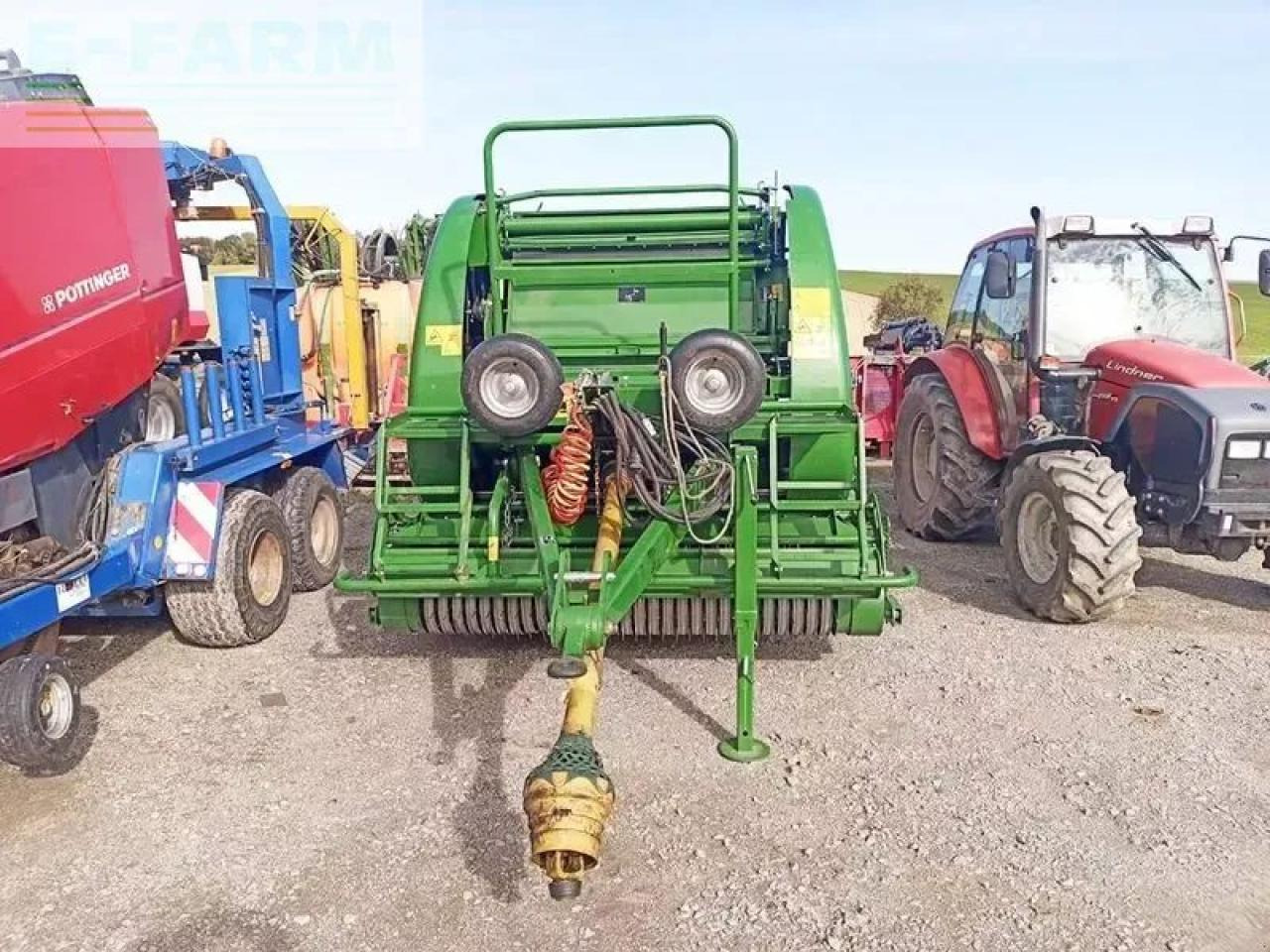 Mc Hale f5500 rundballenpresse - Balirka za kockaste bale: slika 2 Mc Hale f5500 rundballenpresse - Balirka za kockaste bale: slika 2