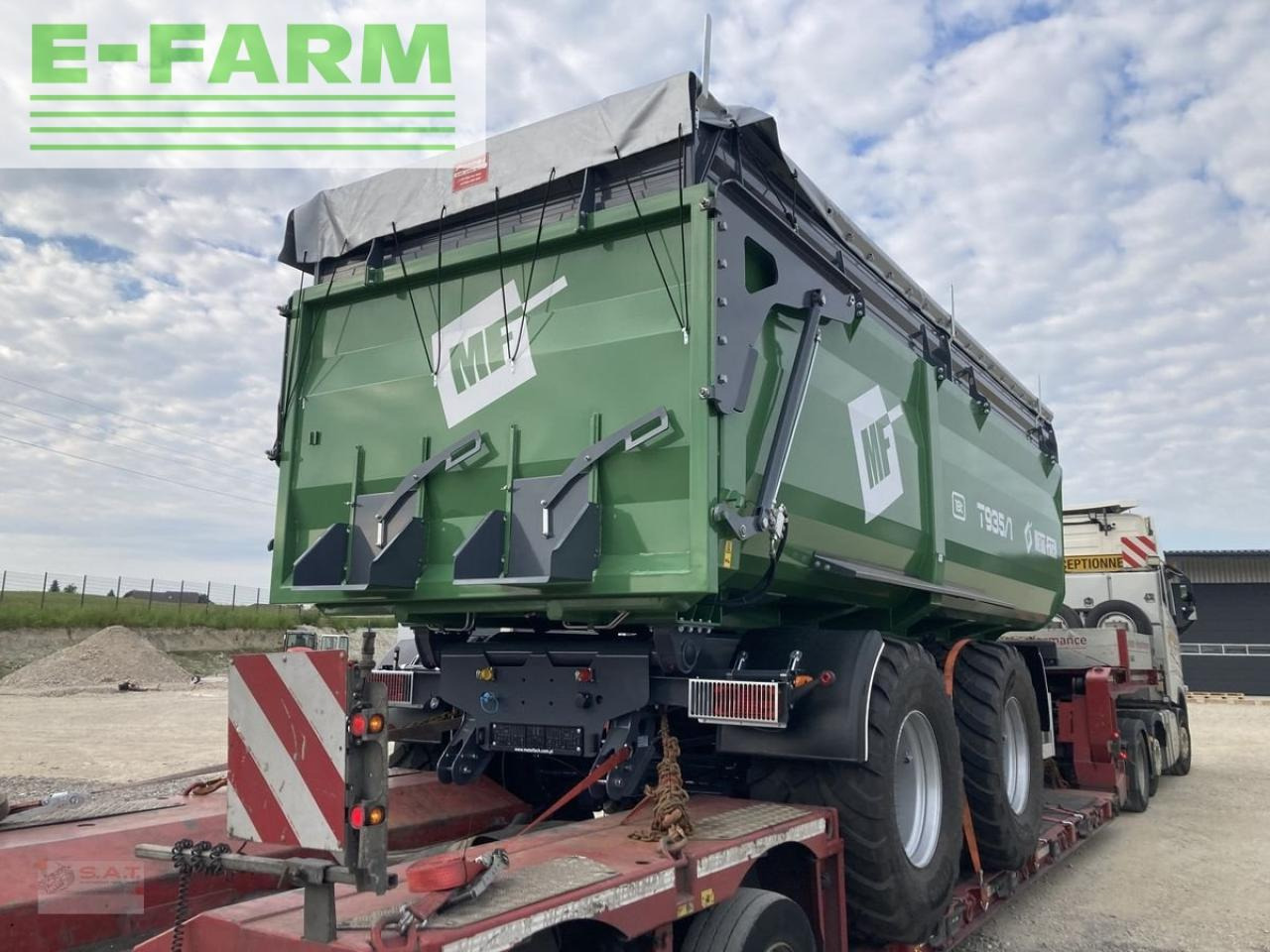 Metal-Fach t 935/1-24 to muldenkipper-voll - Traktorska prikolica za farmu/ Kiper: slika 4 Metal-Fach t 935/1-24 to muldenkipper-voll - Traktorska prikolica za farmu/ Kiper: slika 4