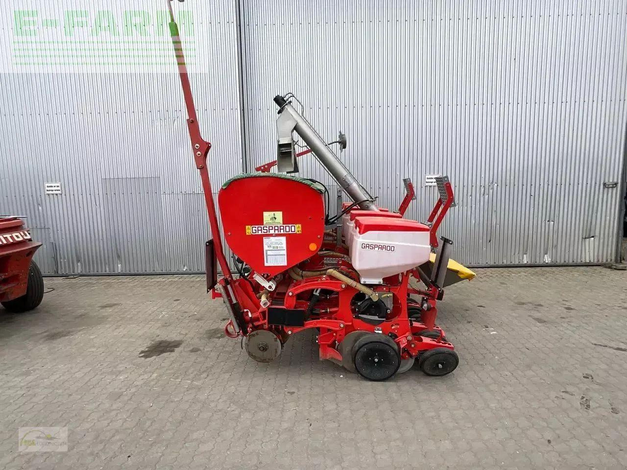 Mustang mter 300 - Mašina za preciznu setvu: slika 2 Mustang mter 300 - Mašina za preciznu setvu: slika 2