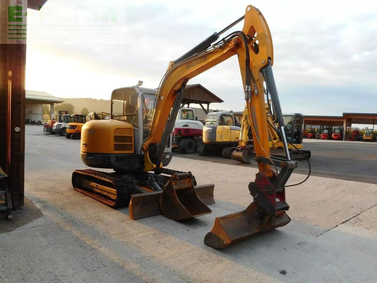 Neuson 600rd ( 5.500 kg ) - Mini bager: slika 5 Neuson 600rd ( 5.500 kg ) - Mini bager: slika 5