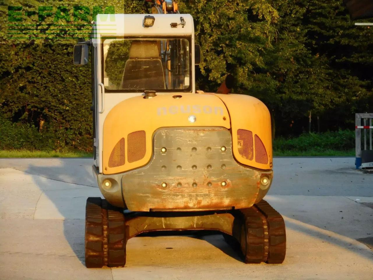 Neuson 600rd ( 5.500 kg ) - Mini bager: slika 3 Neuson 600rd ( 5.500 kg ) - Mini bager: slika 3