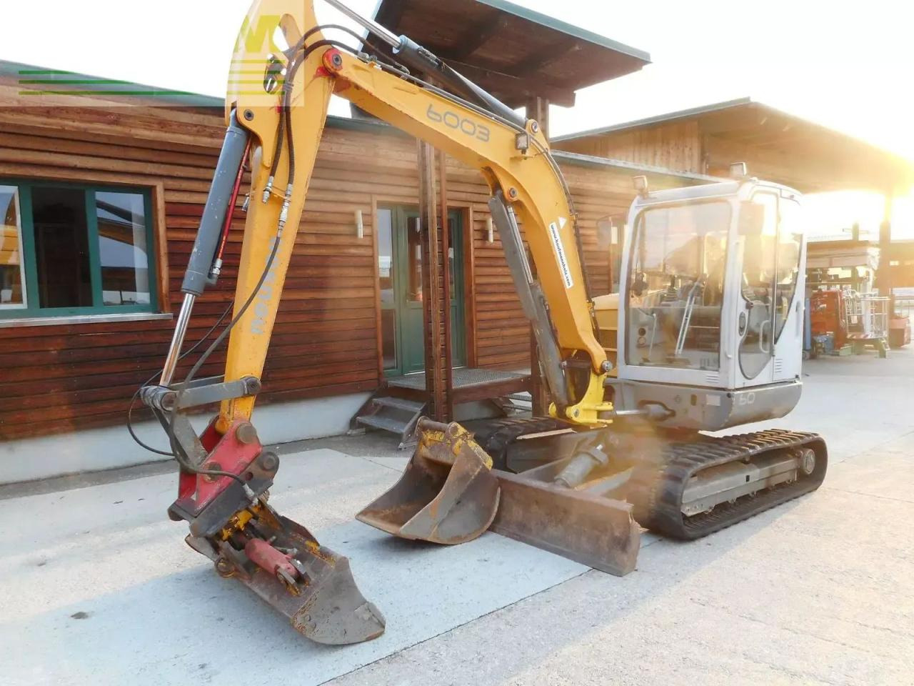 Neuson 600rd ( 5.500 kg ) - Mini bager: slika 2 Neuson 600rd ( 5.500 kg ) - Mini bager: slika 2