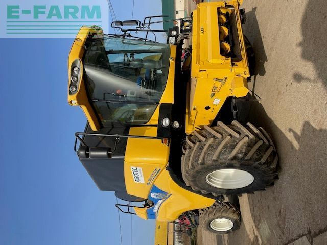 New Holland CX6090 - Kombinovani kombajn: slika 3 New Holland CX6090 - Kombinovani kombajn: slika 3