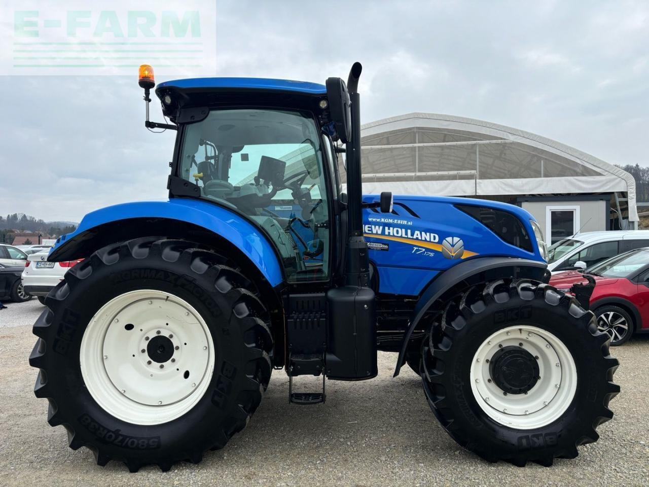 New Holland T7.175 - Traktor: slika 3 New Holland T7.175 - Traktor: slika 3