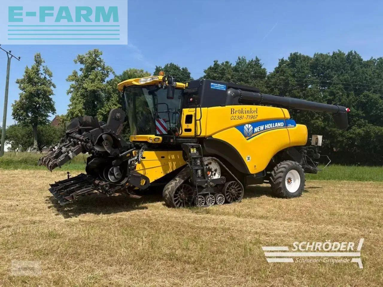 New Holland cr 8080 + schneidwerk 9,15m vario - Kombinovani kombajn: slika 5 New Holland cr 8080 + schneidwerk 9,15m vario - Kombinovani kombajn: slika 5