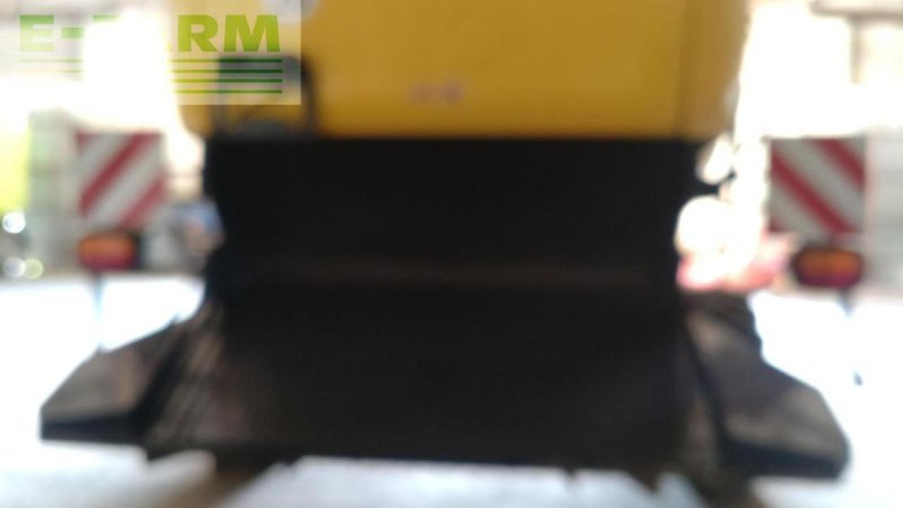 New Holland cx 8060 - Kombinovani kombajn: slika 5 New Holland cx 8060 - Kombinovani kombajn: slika 5