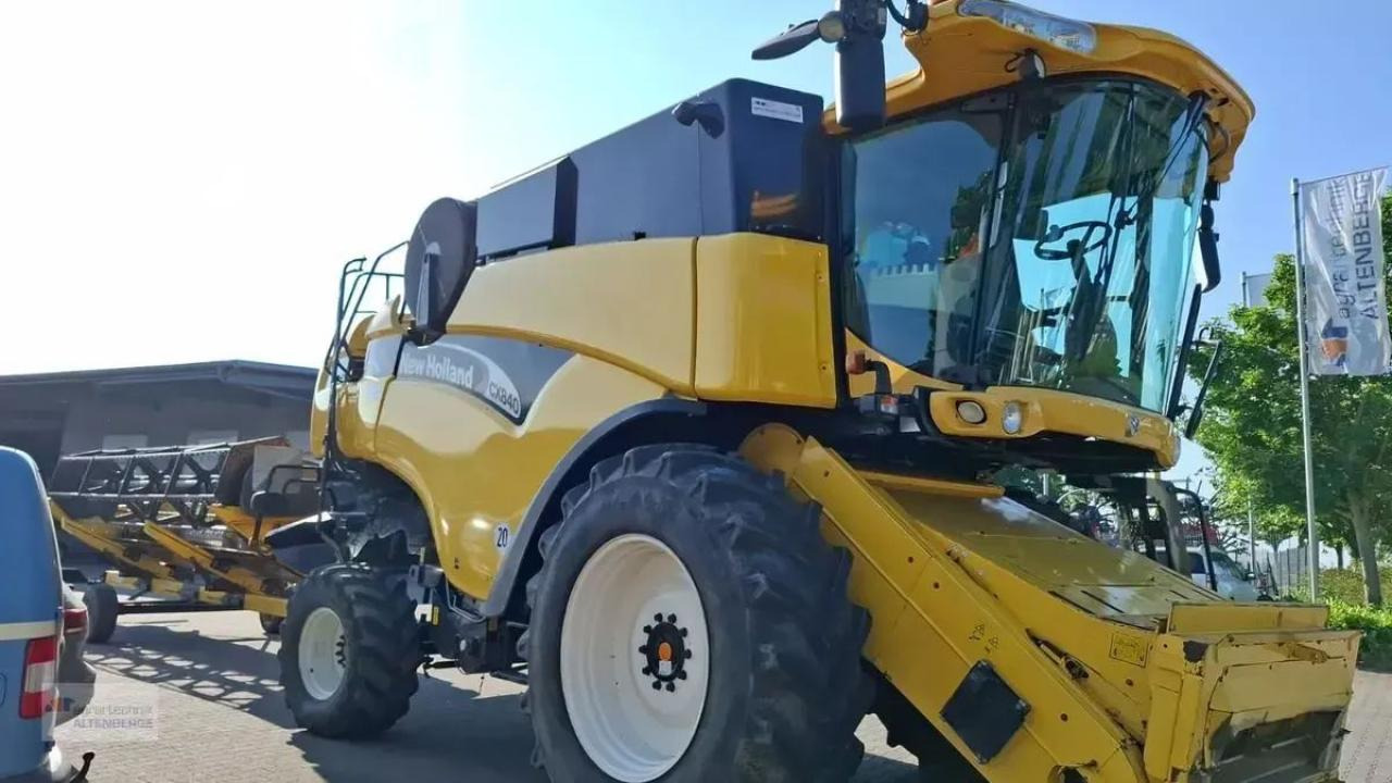 New Holland cx 840 - Kombinovani kombajn: slika 4 New Holland cx 840 - Kombinovani kombajn: slika 4