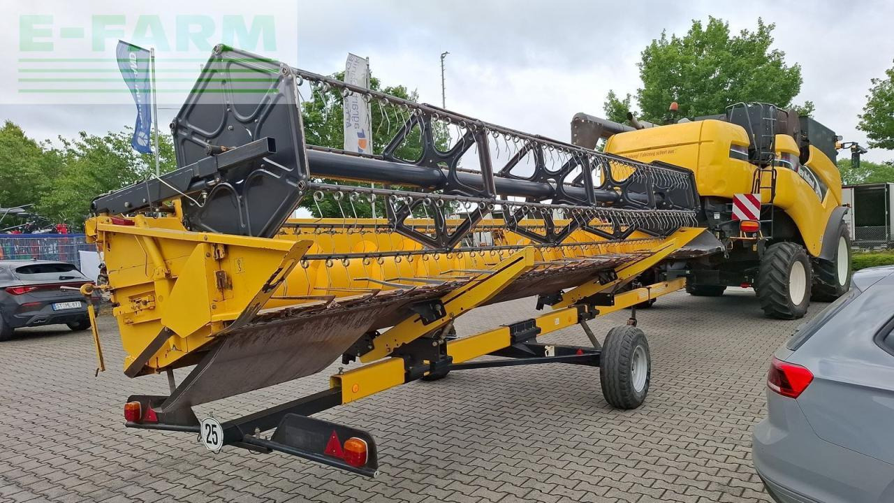 New Holland cx 860 / cx860 4x4 allrad - Kombinovani kombajn: slika 4 New Holland cx 860 / cx860 4x4 allrad - Kombinovani kombajn: slika 4