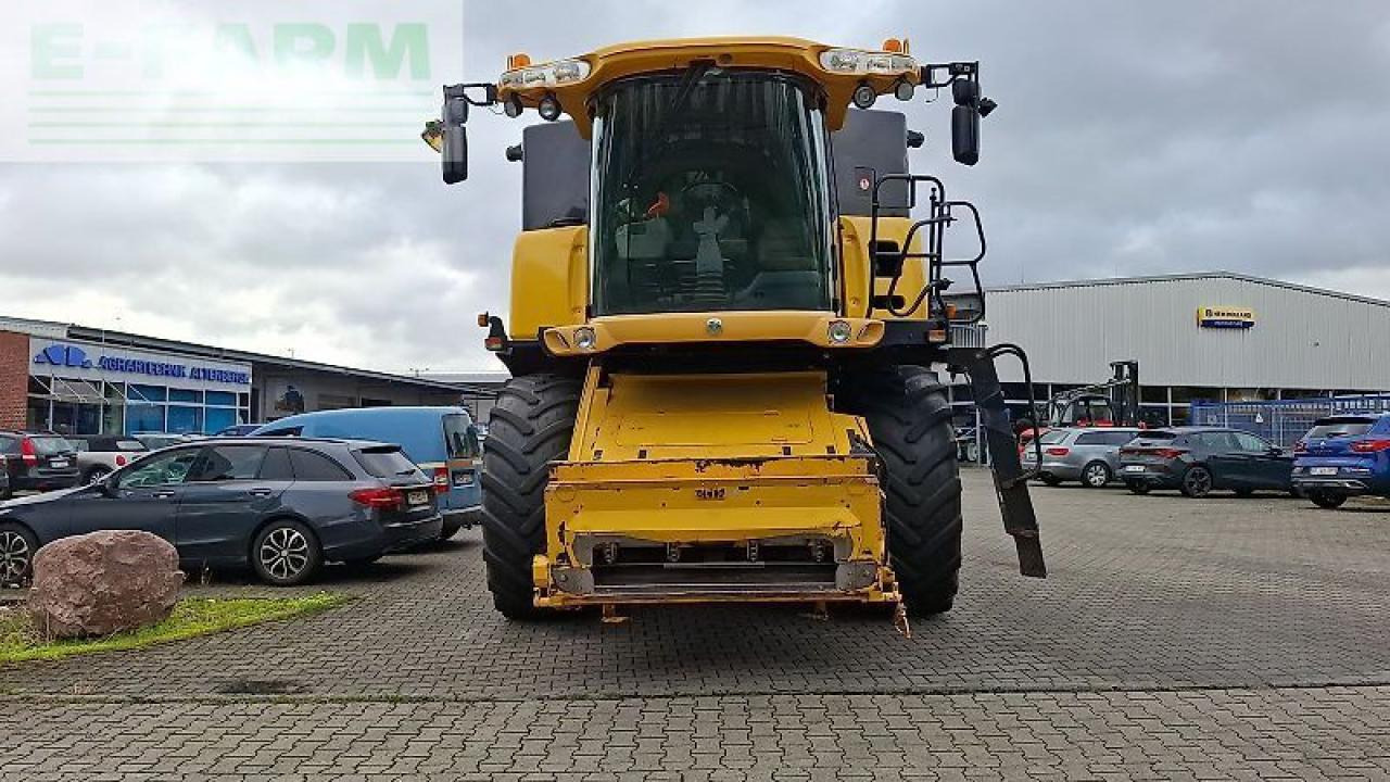 New Holland cx 860 / cx860 4x4 allrad - Kombinovani kombajn: slika 2 New Holland cx 860 / cx860 4x4 allrad - Kombinovani kombajn: slika 2