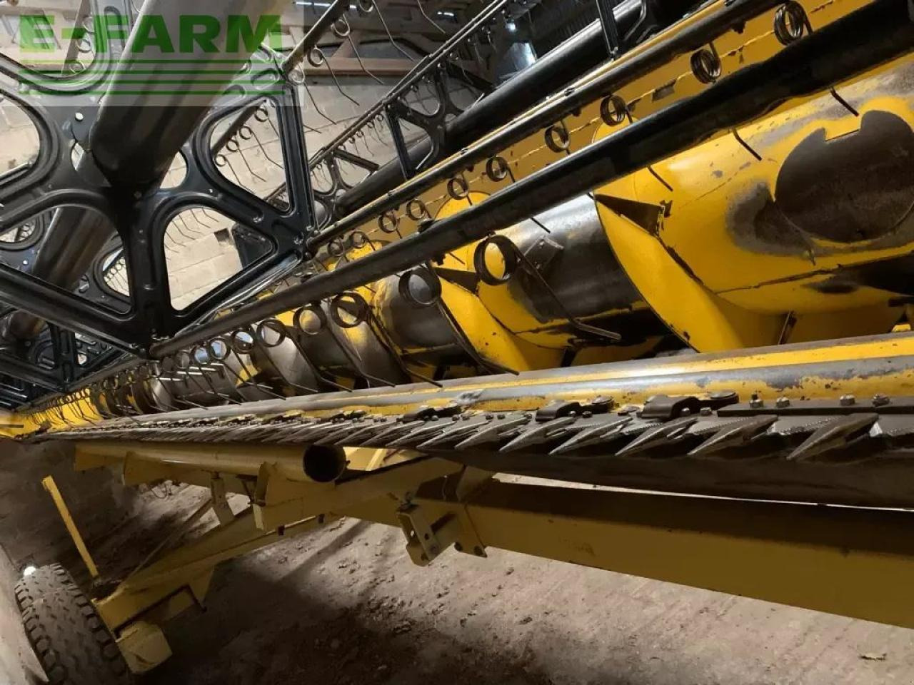 New Holland cx 880 hd - Kombinovani kombajn: slika 4 New Holland cx 880 hd - Kombinovani kombajn: slika 4