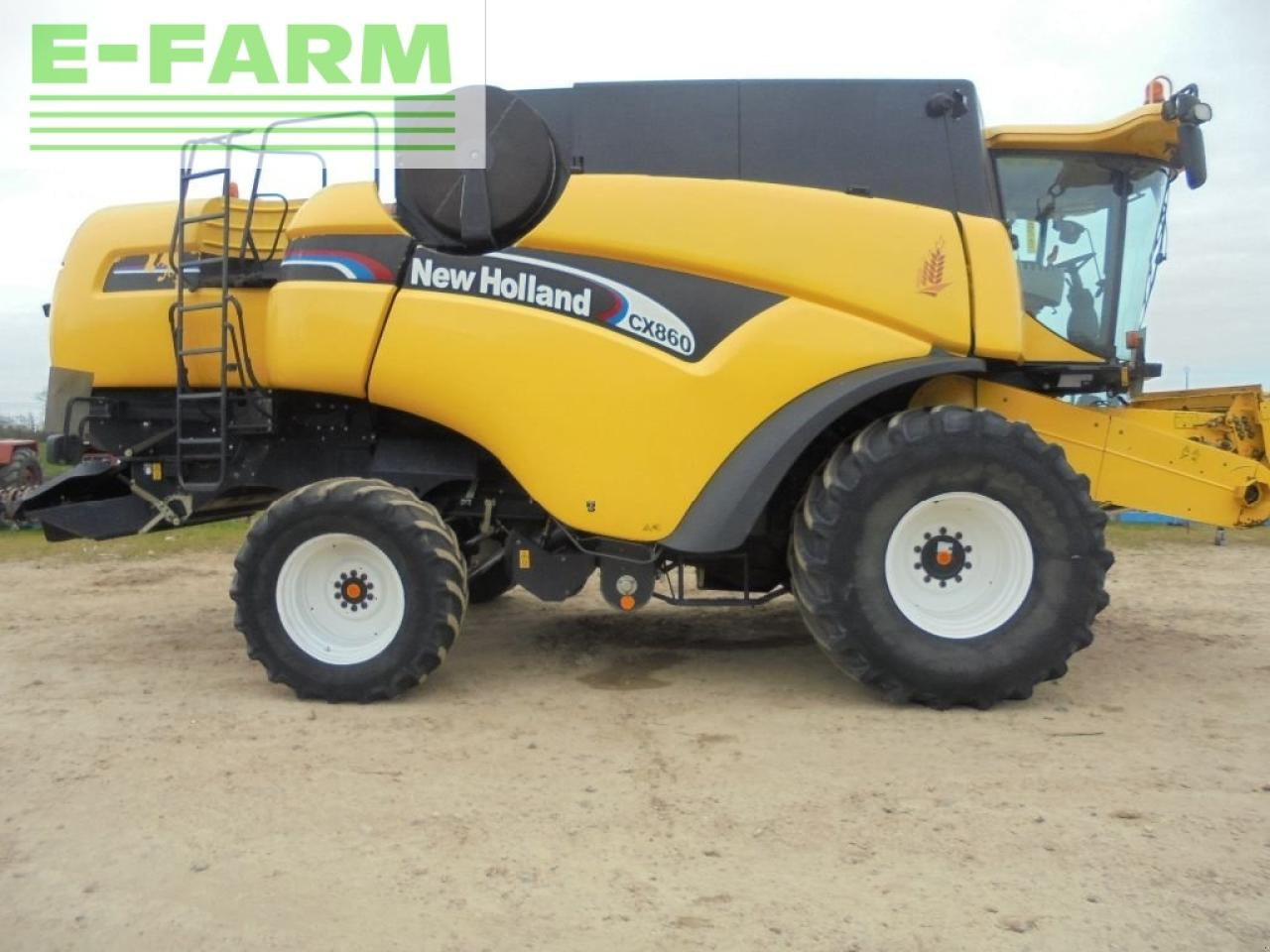 New Holland cx860sl - Kombinovani kombajn: slika 5 New Holland cx860sl - Kombinovani kombajn: slika 5
