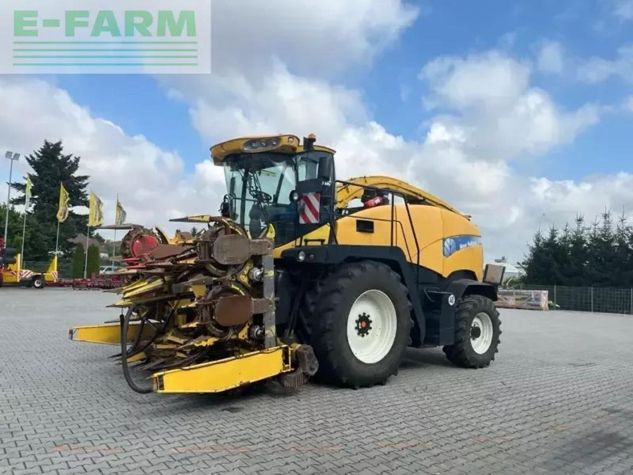 New Holland fr 9060 - Kombajn za stočnu hranu: slika 1 New Holland fr 9060 - Kombajn za stočnu hranu: slika 1