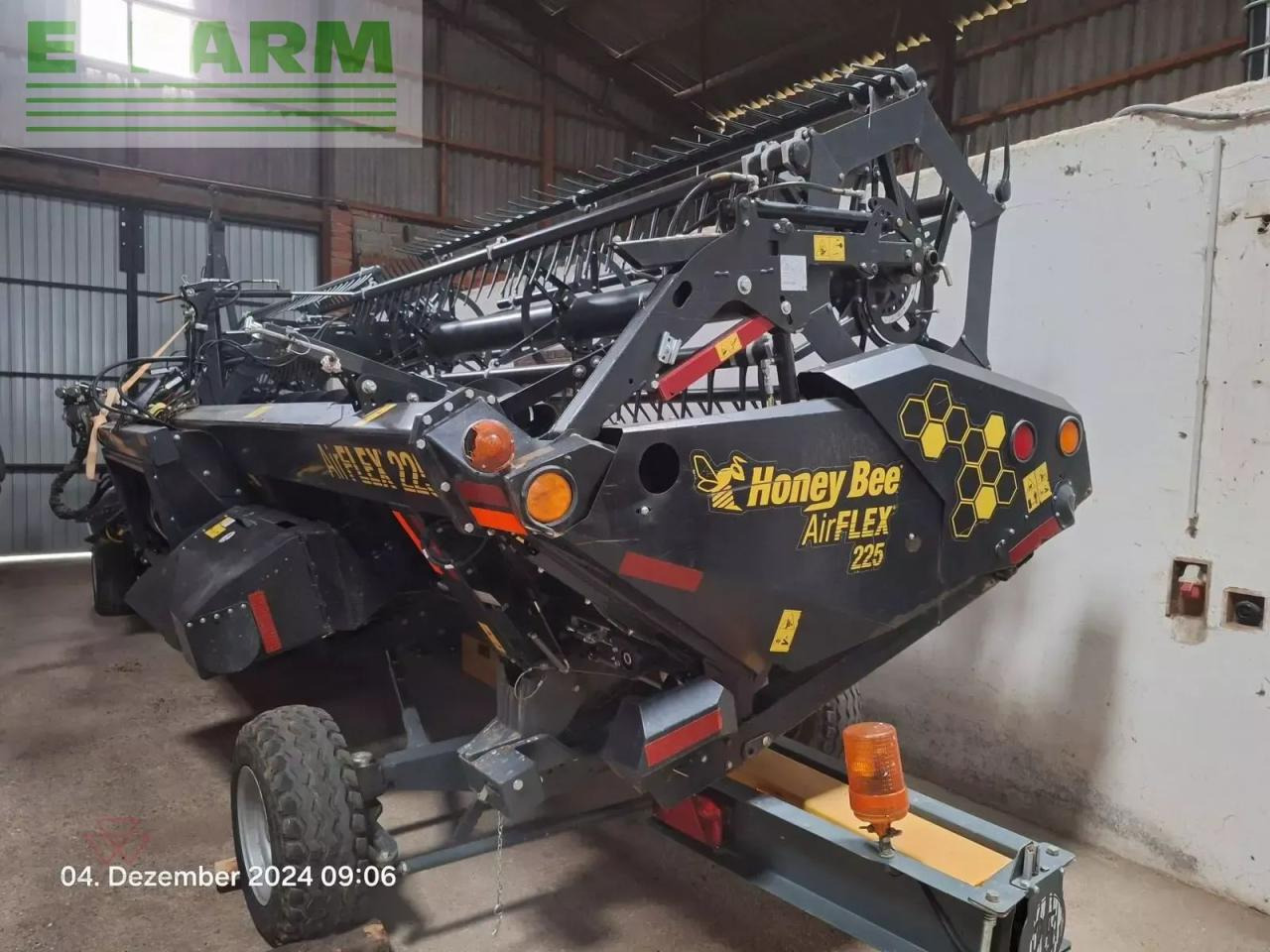 Kombinovani kombajn New Holland new holland cr9080: slika 9 Kombinovani kombajn New Holland new holland cr9080: slika 9