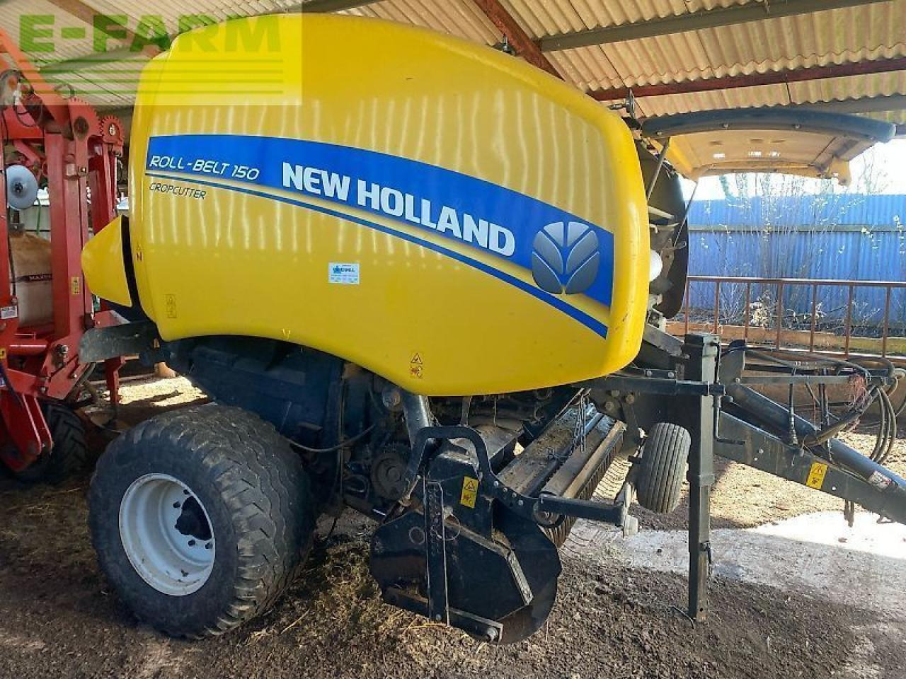 New Holland roll belt 150 - Balirka za kockaste bale: slika 1 New Holland roll belt 150 - Balirka za kockaste bale: slika 1
